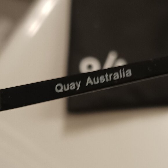 Quay Australia X Amanda Muse Sunglasses - Picture 2 of 4